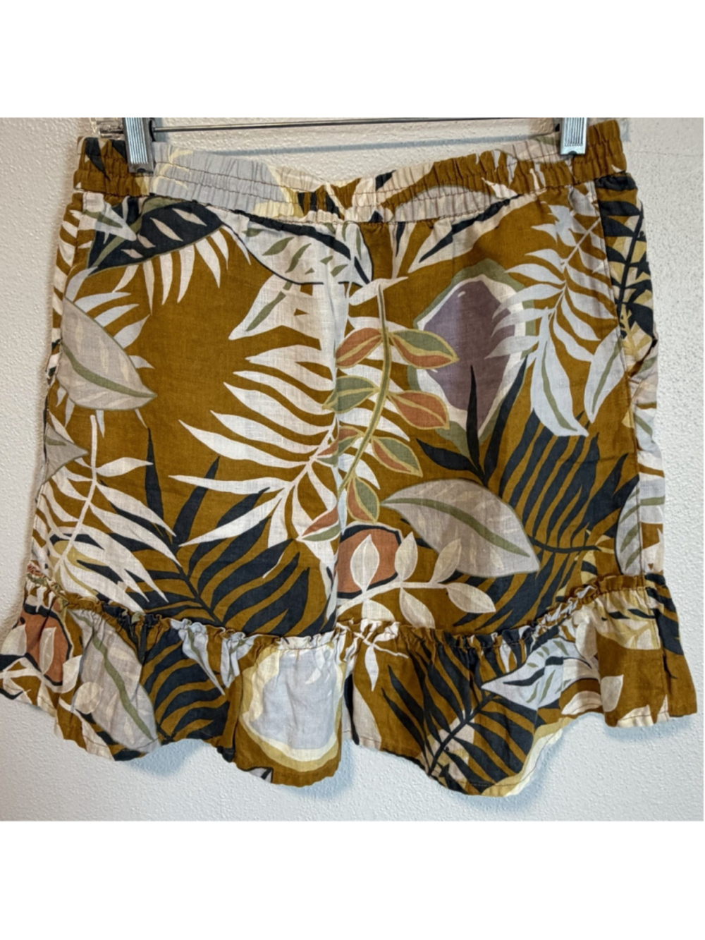 Boho 100% Linen mini skirt Womens S Tan Ruffle stretch tropical beachy casual